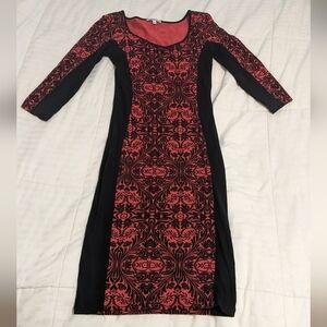 Charlotte Russe 3/4 length sleeve snug fitting midi dress size small